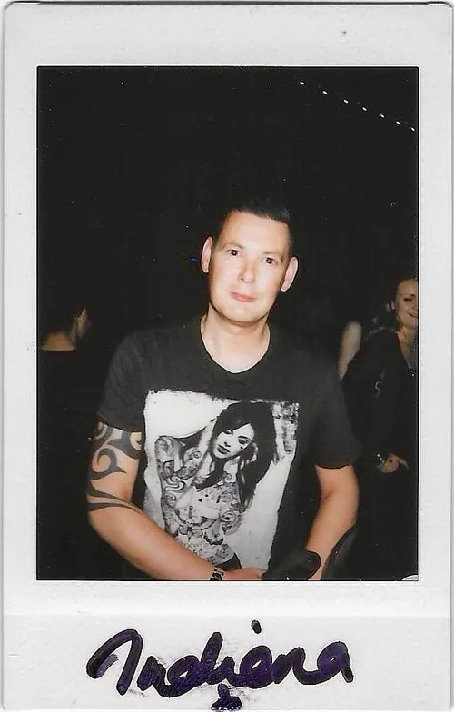 Lee, photographed by Indiana