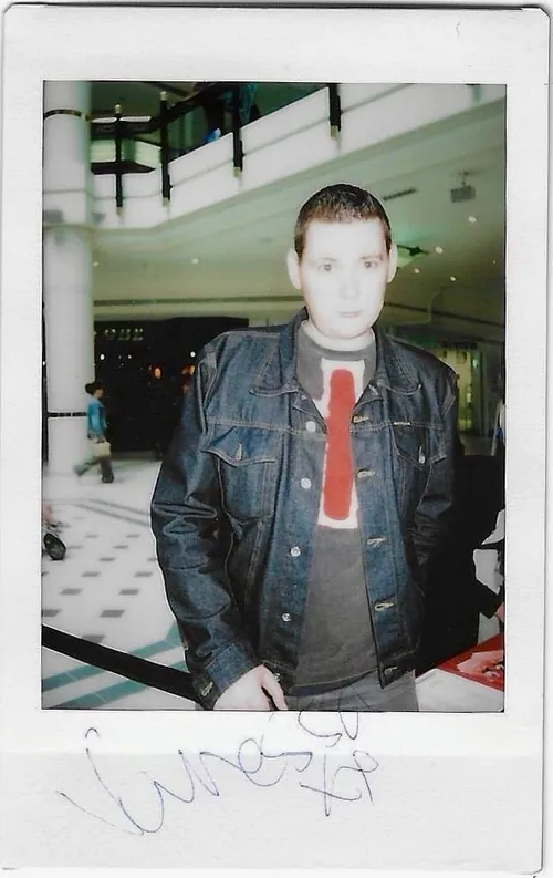 Lee, photographed by Vanessa Feltz